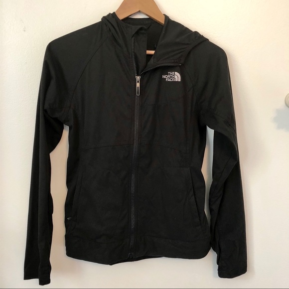 north face thin windbreaker